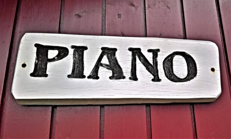 Name Plate (IELTS Task2)